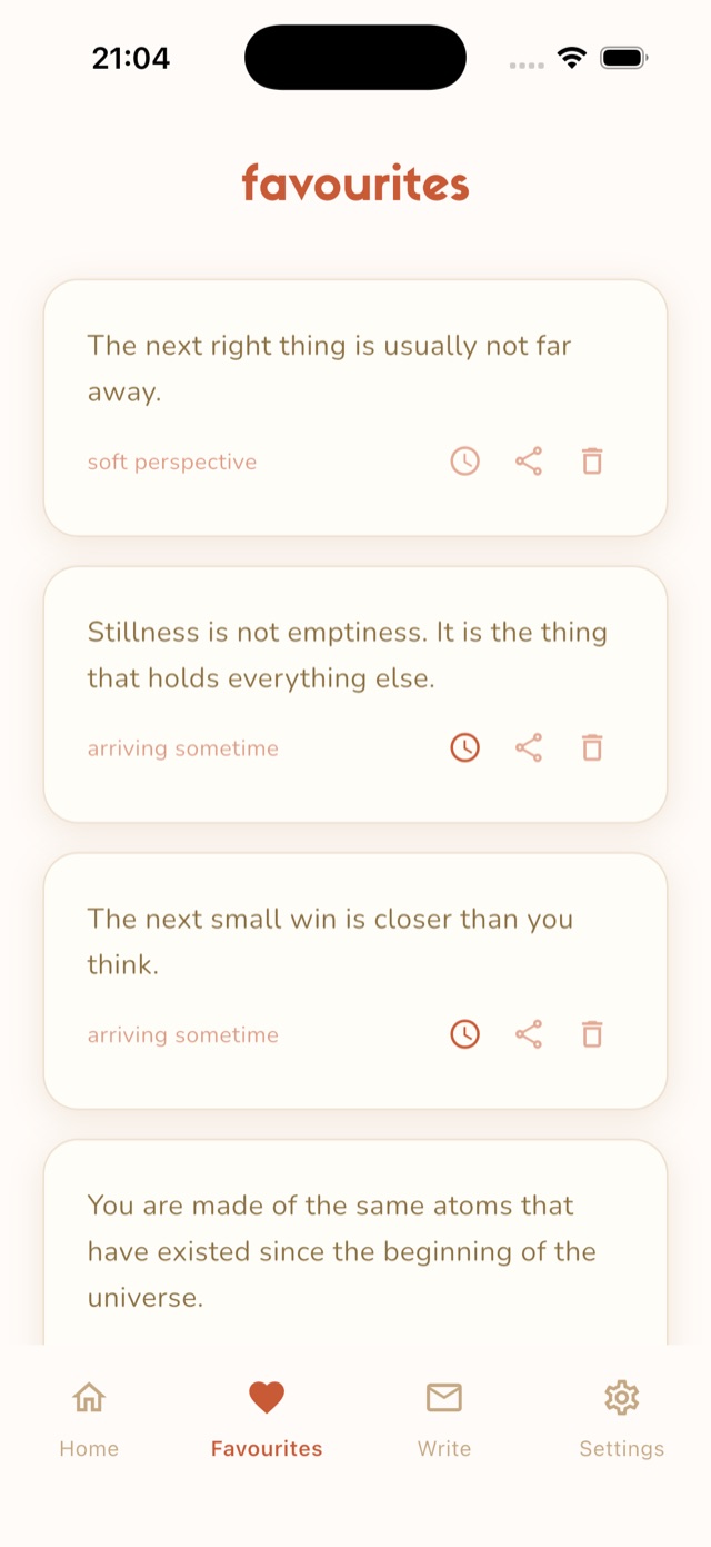 Favourites screen listing saved messages, with options to share or delete them